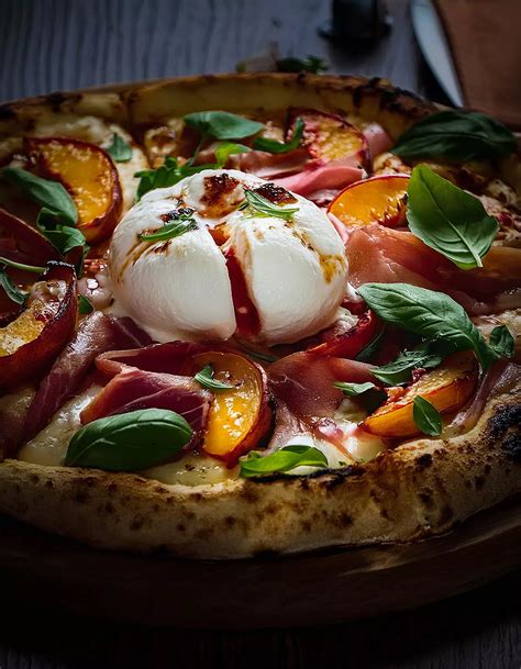 Prosciutto-Burrata-Pizza - Gesund gut Essen
