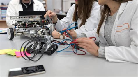 Electronic Engineer Technology 的图像结果