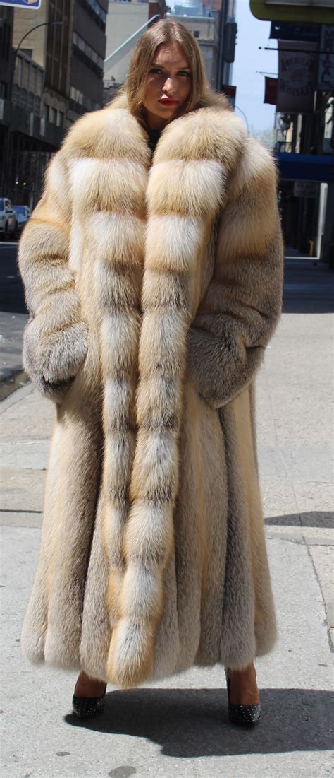 Full Length Golden Island Fox Coat 53566 | Long fur coat, Fox fur coat ...