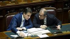 banche di interesse nazionale tria quot nostra economia vicina allo zero quot stoccata sulle banche di interesse nazionale tria quot nostra economia vicina allo zero quot stoccata sulle