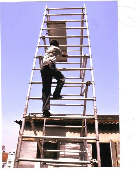 Step Ladder - Self Supporting H.D Folding Ladders (W.S) Manufacturer ...