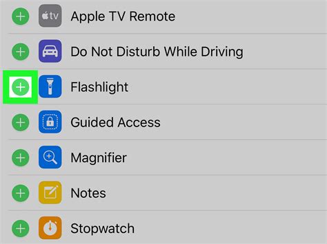 How to Turn the Flashlight off on your iPhone: Quick Guide