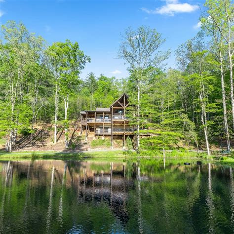 Blue Ridge Boat Rentals - Fun on the Water in Blue Ridge, Georgia ...