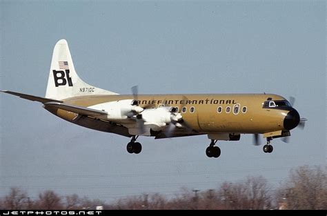 Photo of N9710C - Lockheed L-188 Electra - Braniff International ...