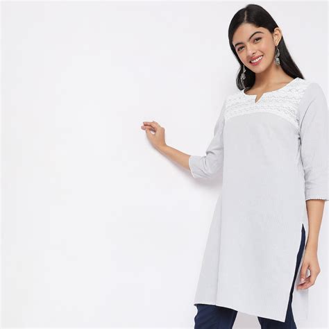 Buy Straight Fit Embroidered Kurta - Style Union