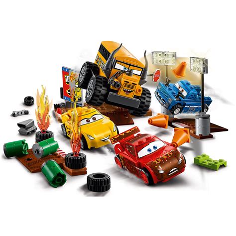 LEGO 10744 - LEGO JUNIORS - Thunder Hollow Crazy 8 Race - Toymania Lego ...