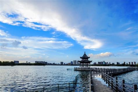 黄冈大别山薄刀峰风景区-VR全景城市