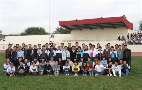 沧州一中走出了河北语文教育名家——呼君_名师风采_沧州市第一中学