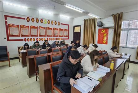 潢川县教研室第五协作区在上油岗中学成功举办初中数学教研活动