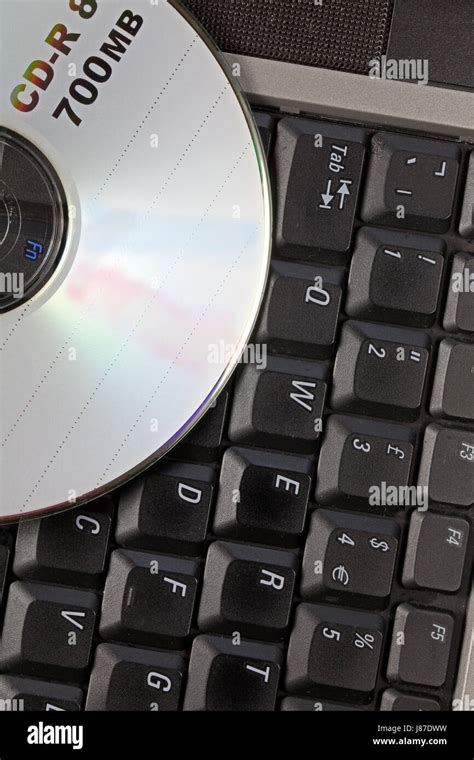 Computer Laptop CD 的图像结果