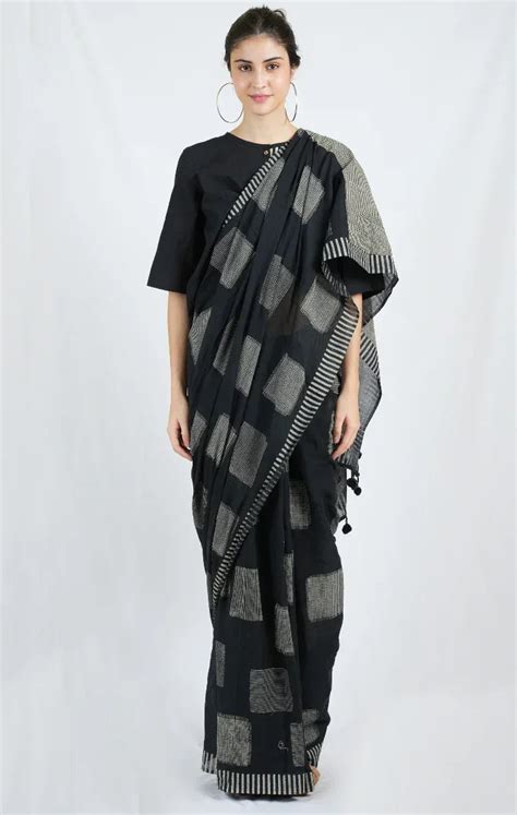 Space Boxy Black Saree – BANANA labs