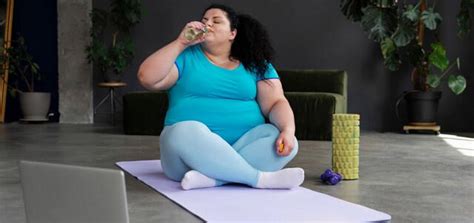 Obesity in women: Hormonal causes and health impacts
