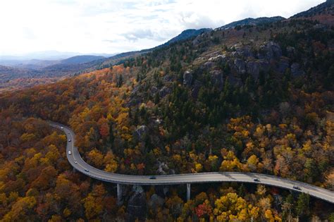 The ultimate guide to the Blue Ridge Parkway - The Points Guy