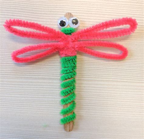 Art And Craft Ideas Using Pipe Cleaners Cleaners Pipecleaner Feathered ...