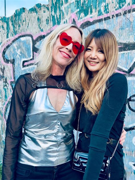 Langlebigkeit: 60-Jährige sagt, dass sie ihr biologisches Alter mit 4 einfachen Veränderungen ...