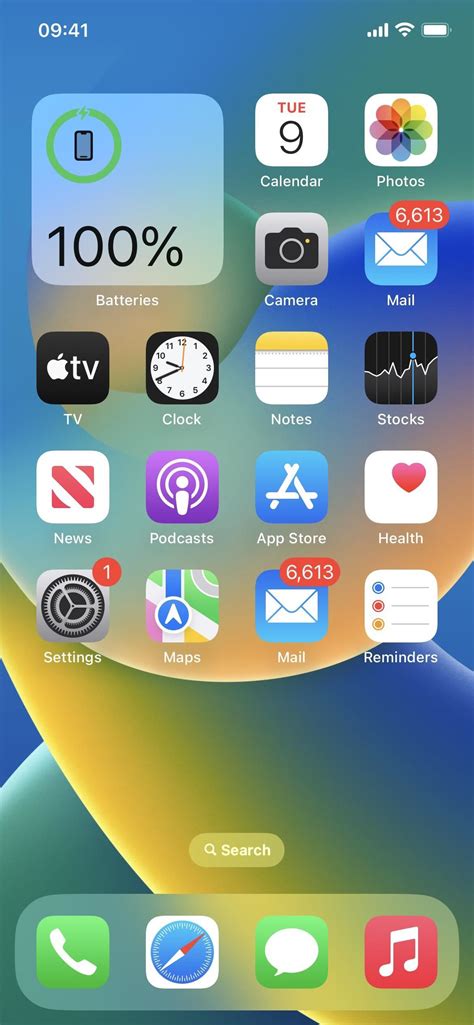 [Feature] new default home screen layout : r/iOSBeta