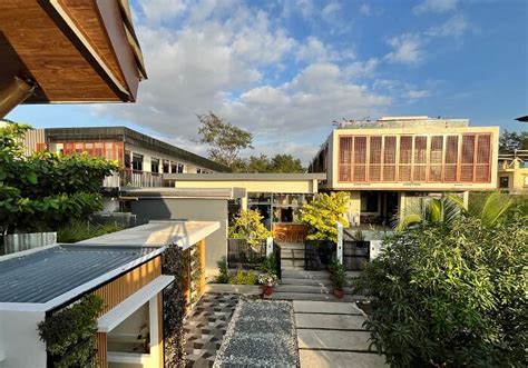 MULA DE LA PAZ BEACH RESORT (San Narciso) - Hotel Reviews, Photos, Rate ...