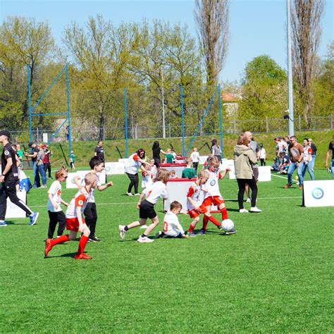 Kids Playing Soccer 的图像结果