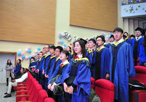 我校举行2019届硕士研究生毕业典礼暨学位授予仪式-辽宁工业大学