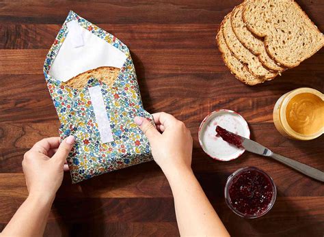 How to Make Reusable Snack Bags and Sandwich Wraps