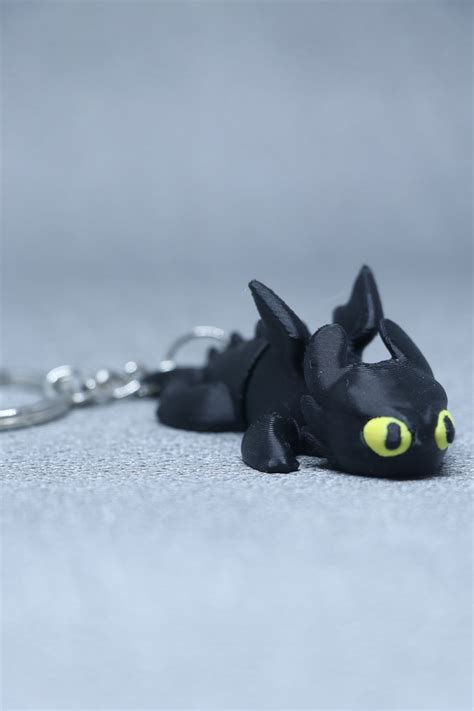 3D Printed Flexible Keychain | Night Fury (Baby Toothless) – The Niva Store