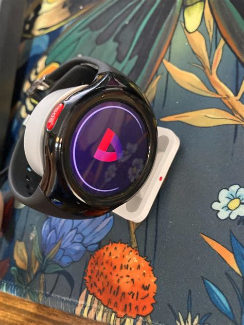 Amazon.com: Medical Guardian MGMove – Medical Alert Smartwatch for ...