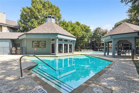 Laurels of Sendera - Arlington, TX 76017 | ApartmentGuide.com