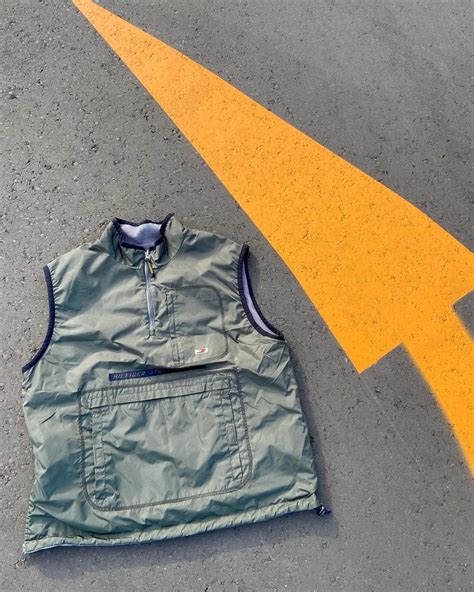 2000s HILFIGER ATHLETICS REVERSIBLE VEST ナイロン × フリース リバーシブル ベスト【XL】トミー ...