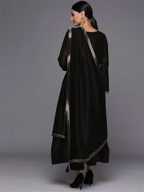 shimmering styles – Libas