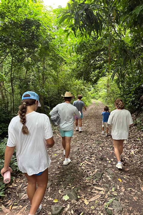 Chip and Joanna Gaines' 5 Kids Seen In New Exclusive Photos