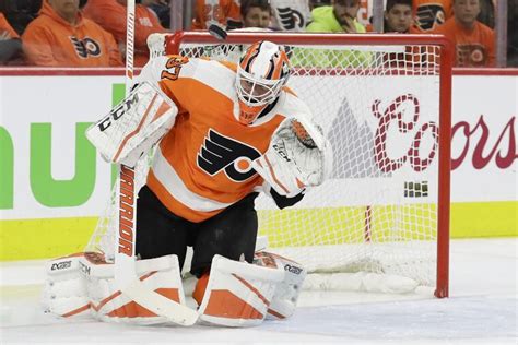Sidney Crosby leads way as Penguins crush Flyers, 5-1, and take series lead