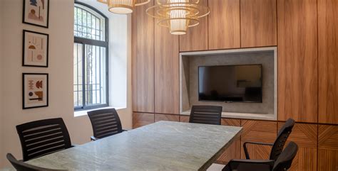 Functional, Productive Mid-Century Modern Office Design