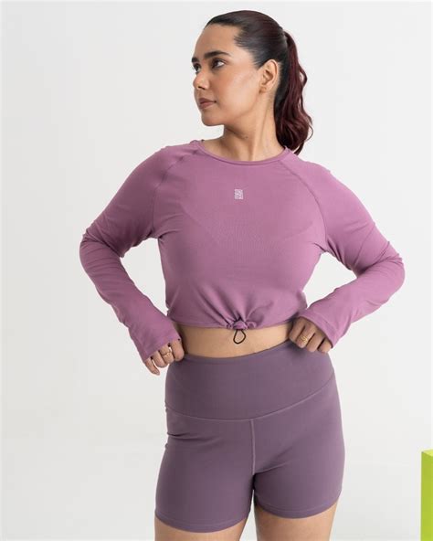 Buy Zen Full Sleeves Crop Top | Women's Gym Crop To...