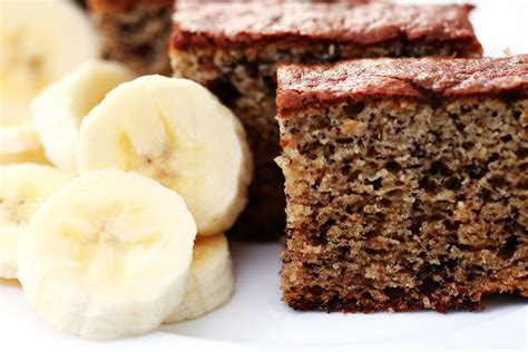 Receita fitness: Delicioso bolo lowcarb de banana e aveia