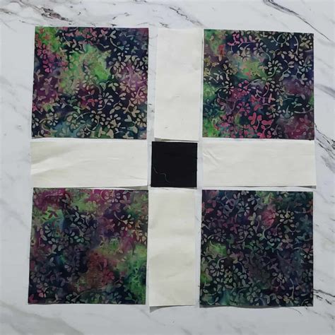 Creating a Stunning Four Square Quilt Block - Freemotion by the River