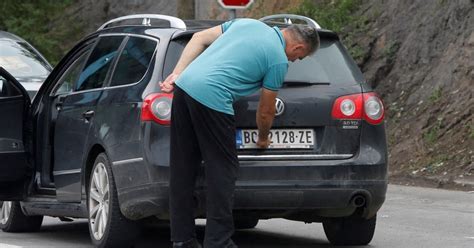 Kosovo ukinulo nalepnice za srpske registarske tablice