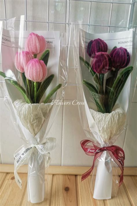 Pink and red tulip bouquet, small tulips bouquets made with pipe ...