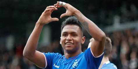 Gol de Alfredo Morelos para Rangers en triunfo sobre St. Mirren en ...