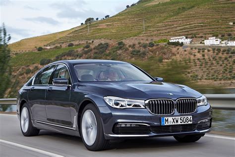 BMW 7 Series (G11/G12) specs & photos - 2016, 2017, 2018, 2019 - autoevolution