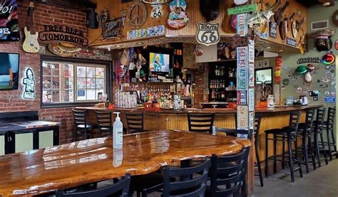 The 10 best rooftop bars in Tulsa by Wanderlog | The Vendry