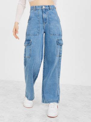 Buy Styli Cargo Pocket Wide Leg Jeans Online