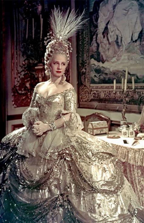 Norma Shearer in “Marie Antoinette” (MGM 1938) | Historical dresses