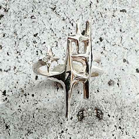 フリーサイズ【星の指かざり・ジルコニアセッティング】 星座 キラキラ ring star starlight by Gravi ...