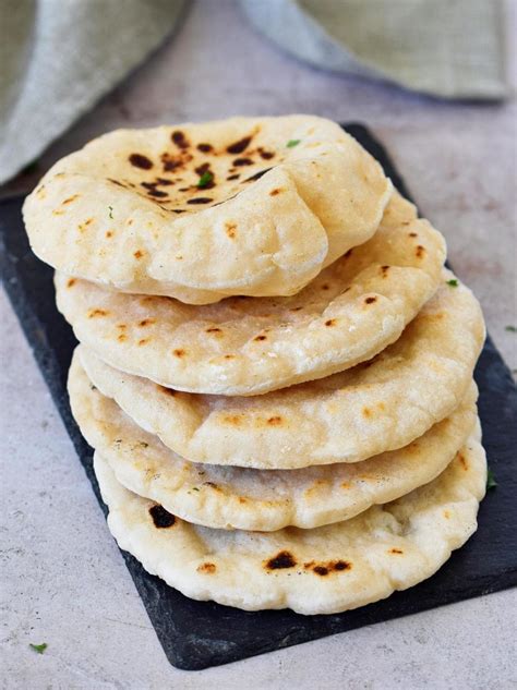 Gluten-Free Pita Bread | Easy Flatbread Recipe - Elavegan