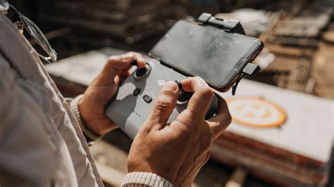 Drone Controls Explained 的图像结果