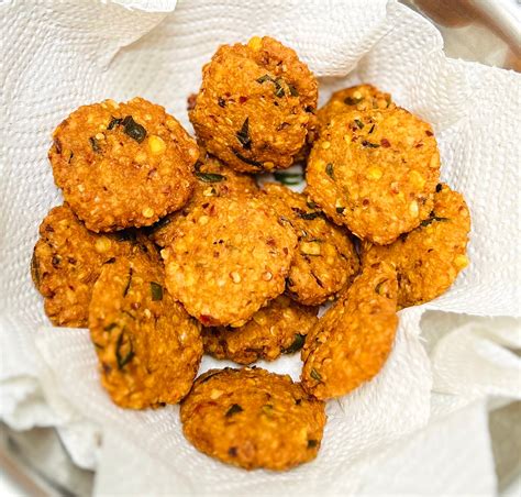 Paruppu Vadai Recipe - Girijapaati Style – Girija Paati