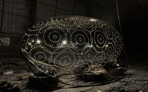 不锈钢镂空雕塑金属网格编织防水室外美陈景区夜游发光雕塑装置-阿里巴巴