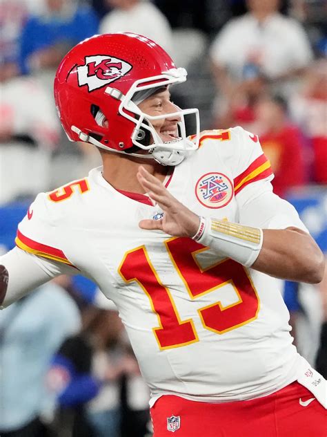 Für die Liebe! Lena Meyer-Landrut steht plötzlich wieder auf der Bühne