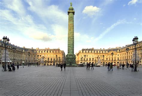 Вандомская площадь (Place Vendome) в Париже