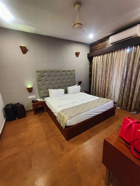 AMARA OCEANFRONT RESORT AND CLUB (Goa/Baga) - Hotel Reviews, Photos ...